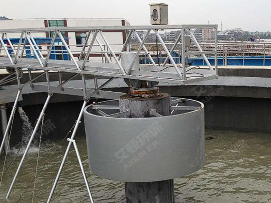 周邊傳動刮泥機